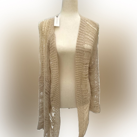 Anthropologie Akemi + Kim One Size Crochet Macrame Neutral Cardigan Wrap in Tan - Picture 2 of 13
